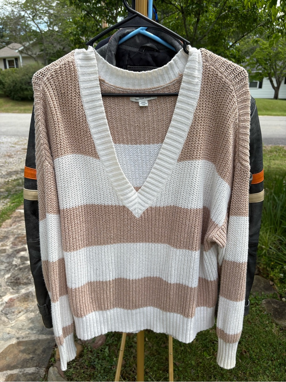 American Eagle Outfitters Striped V-Neck Sweater in Cream & Tan